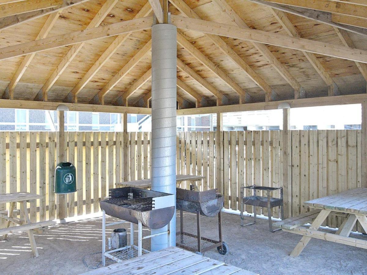 6 Person Holiday Home On A Holiday Park In Фанё Экстерьер фото